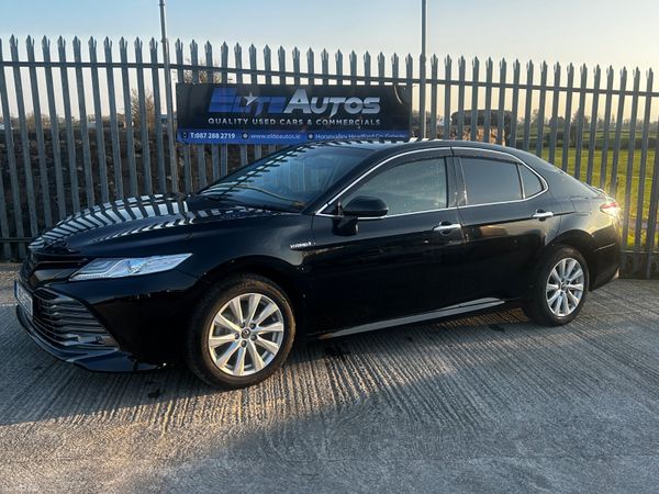 Toyota Camry Saloon, Petrol, 2019, Black