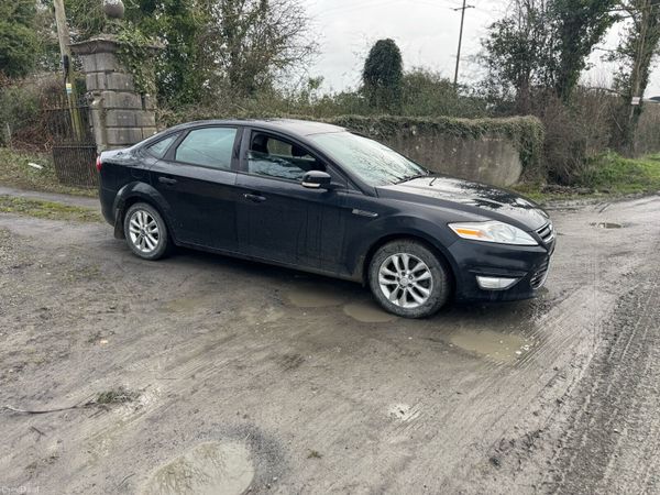Ford Mondeo Saloon, Diesel, 2012, Black