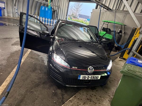 Volkswagen Golf Hatchback, Petrol, 2015, Black