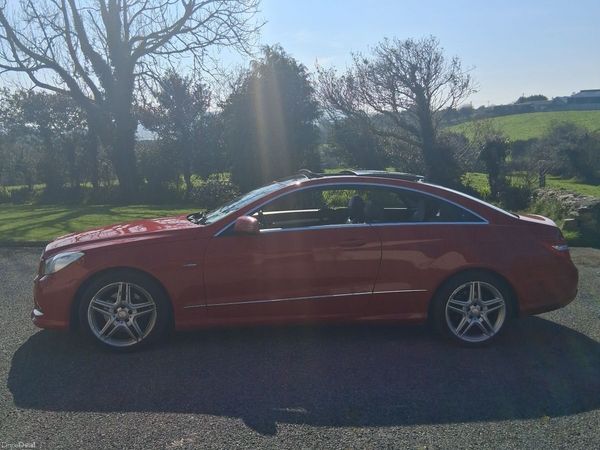 Mercedes-Benz E-Class Coupe, Diesel, 2011, Red