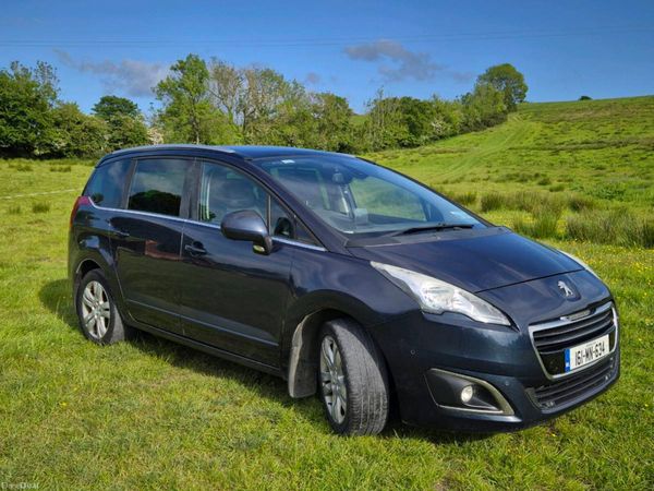 Peugeot 5008 MPV, Diesel, 2016, Blue