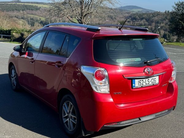 Toyota Verso MPV, Diesel, 2015, Red