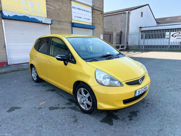 Honda Fit Hatchback, Petrol, 2005, Yellow