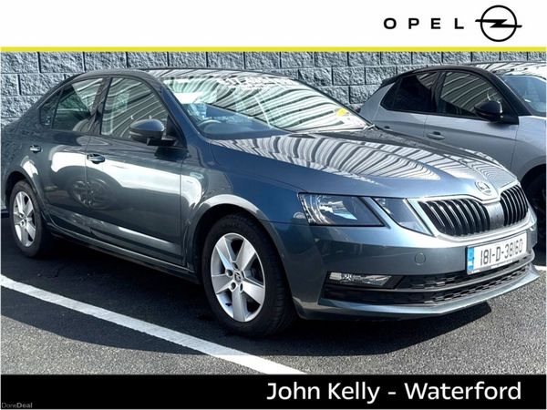Skoda Octavia Saloon, Diesel, 2018, Grey