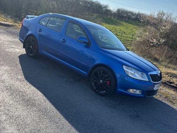 Skoda Octavia Hatchback, Diesel, 2012, Blue