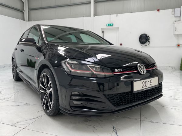 Volkswagen Golf Hatchback, Petrol, 2019, Black