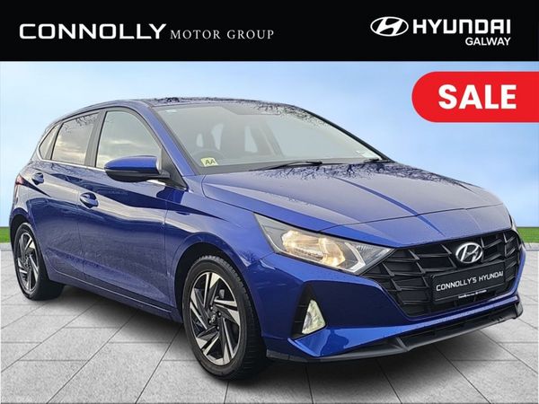 Hyundai i20 Hatchback, Petrol, 2021, Blue