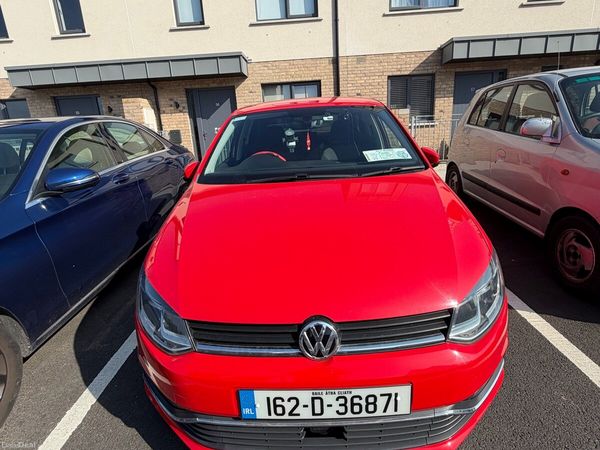 Volkswagen Polo Hatchback, Petrol, 2016, Red