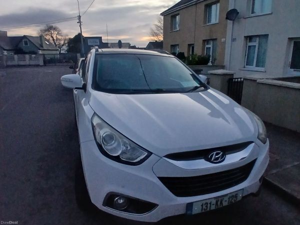 Hyundai ix35 SUV, Diesel, 2013, White