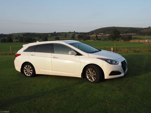 Hyundai i40 Estate, Diesel, 2017, White