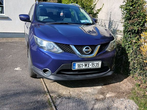 Nissan Qashqai Hatchback, Diesel, 2016, Blue