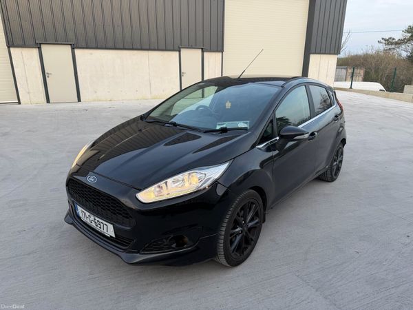 Ford Fiesta Hatchback, Petrol, 2017, Black