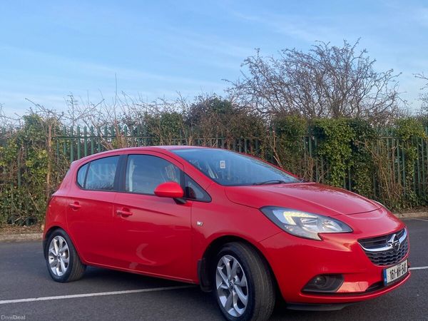 Opel Corsa Hatchback, Petrol, 2016, Red