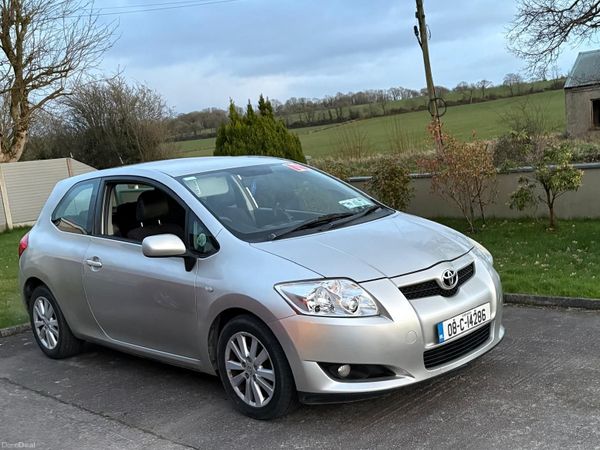 Toyota Auris Hatchback, Petrol, 2008, Silver