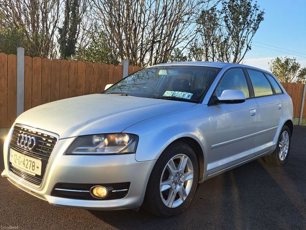 Audi A3 Hatchback, Diesel, 2012, Silver