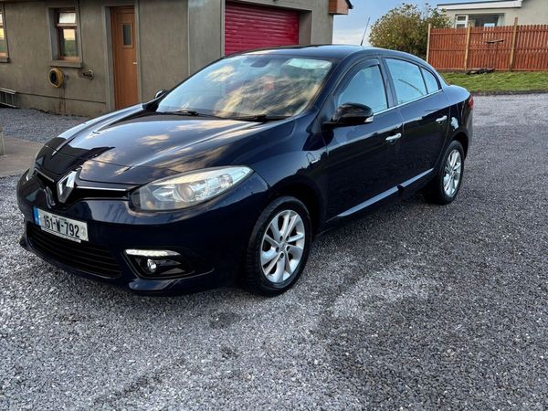 Renault Fluence Saloon, Diesel, 2015, Blue