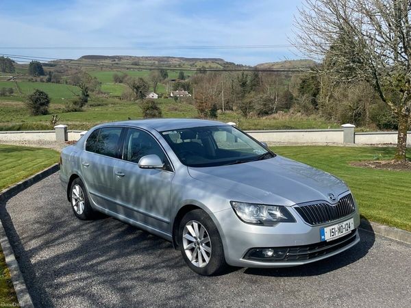 Skoda Superb Saloon, Diesel, 2015, Silver
