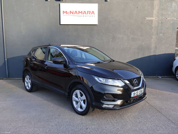 Nissan Qashqai Hatchback, Diesel, 2019, Black