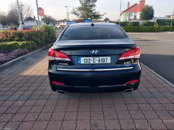 Hyundai i40 Saloon, Diesel, 2013, Black