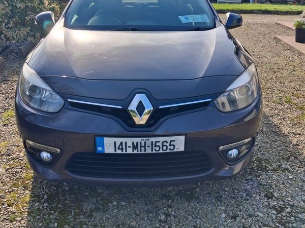 Renault Fluence Saloon, Diesel, 2014, Brown