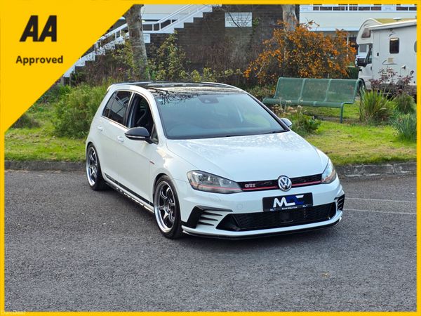 Volkswagen Golf Hatchback, Petrol, 2016, White