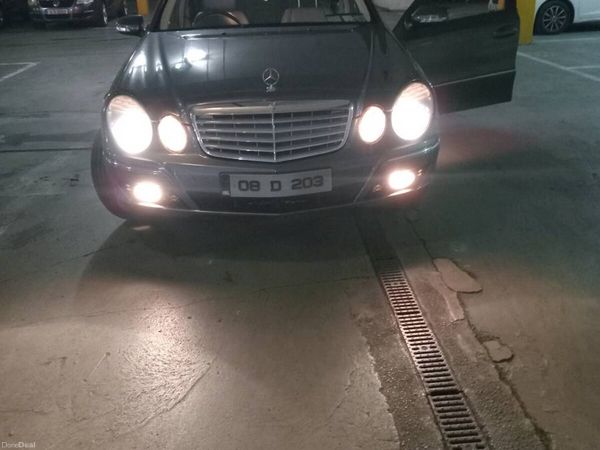 Mercedes-Benz E-Class Saloon, Petrol, 2008, Grey