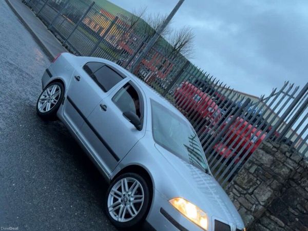 Skoda Octavia Hatchback, Diesel, 2008, Silver