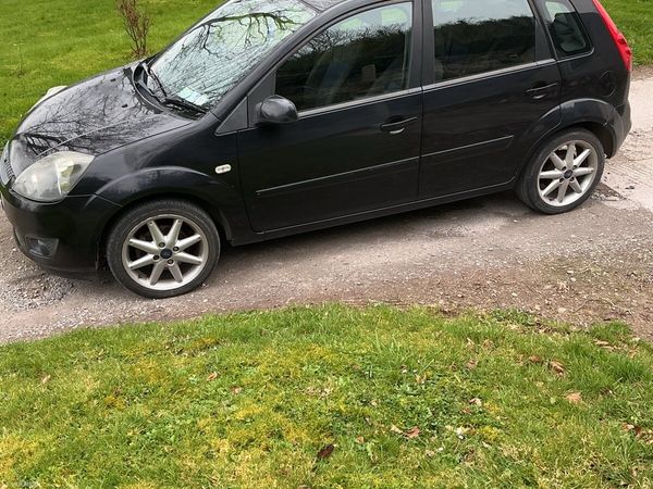 Ford Fiesta Hatchback, Petrol, 2008, Black