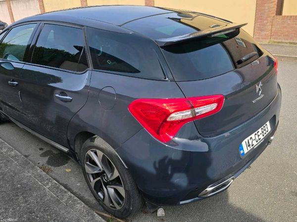 Citroen DS 5 Hatchback, Diesel, 2014, Grey
