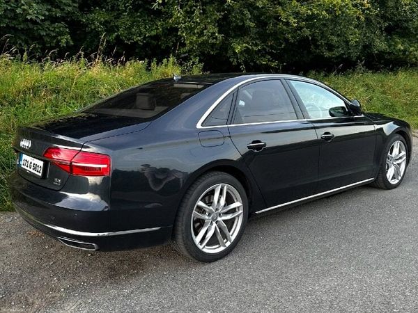 Audi A8 Saloon, Diesel, 2017, Blue