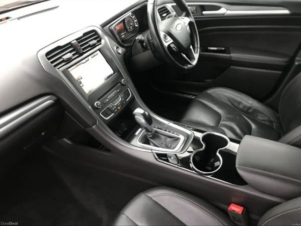 Ford Mondeo Estate, Petrol, 2015, Red