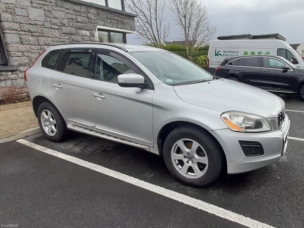 Volvo XC60 SUV, Diesel, 2010, Silver