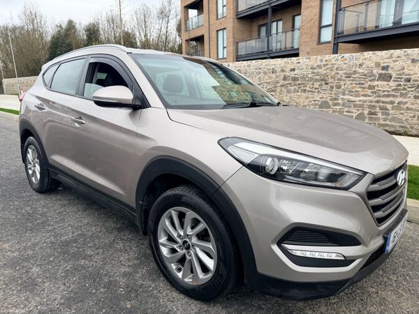 Hyundai Tucson SUV, Diesel, 2016, White