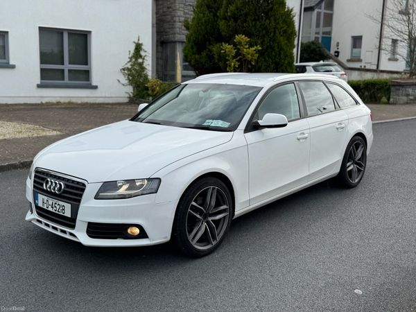 Audi A4 Estate, Diesel, 2011, White