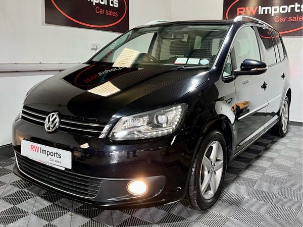 Volkswagen Touran MPV, Petrol, 2014, Black