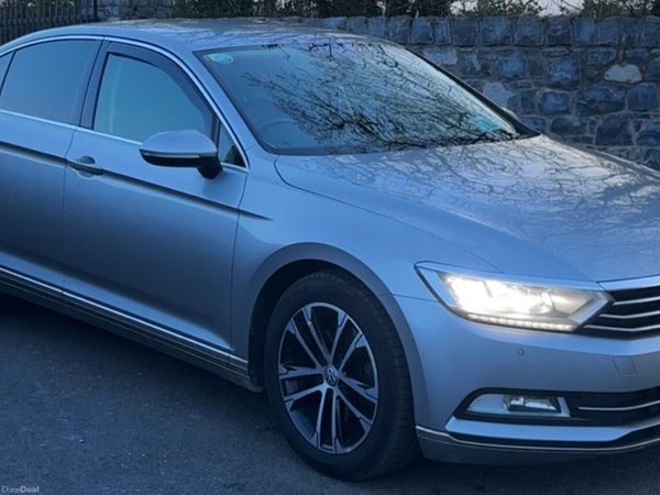 Volkswagen Passat Saloon, Diesel, 2018, Grey