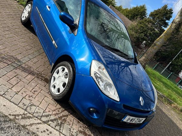 Renault Clio Hatchback, Ethanol Petrol, 2011, Blue