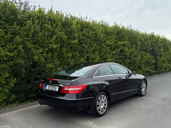 Mercedes-Benz E-Class Coupe, Diesel, 2010, Black