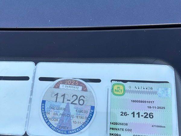 Skoda Octavia Estate, Diesel, 2014, Grey