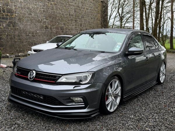 Volkswagen Jetta Saloon, Diesel, 2016, Grey