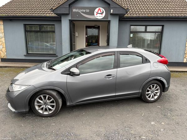 Honda Civic Hatchback, Diesel, 2013, Grey