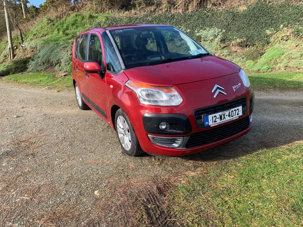 Citroen C3 Picasso MPV, Diesel, 2012, Red