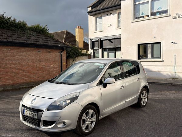 Renault Scenic MPV, Diesel, 2010, Silver