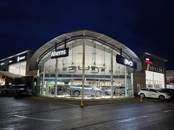 SEAT Tarraco Estate, Diesel, 2023, Black