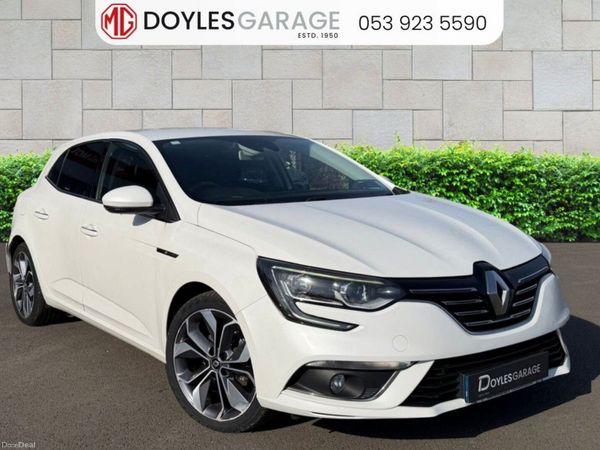 Renault Megane Hatchback, Diesel, 2018, White