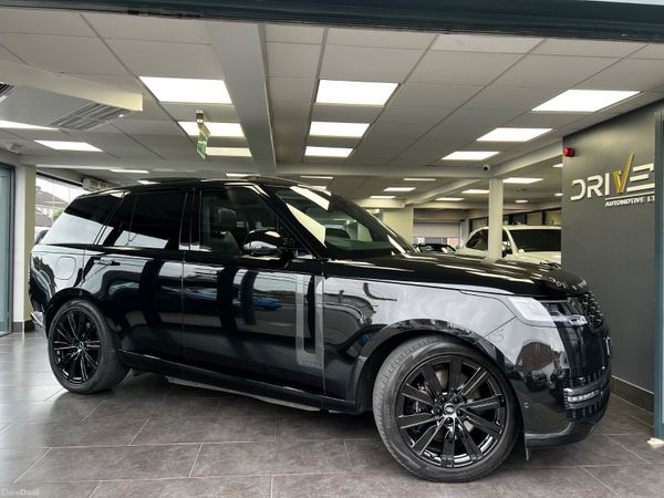 Land Rover Range Rover SUV, Petrol Hybrid, 2024, Black