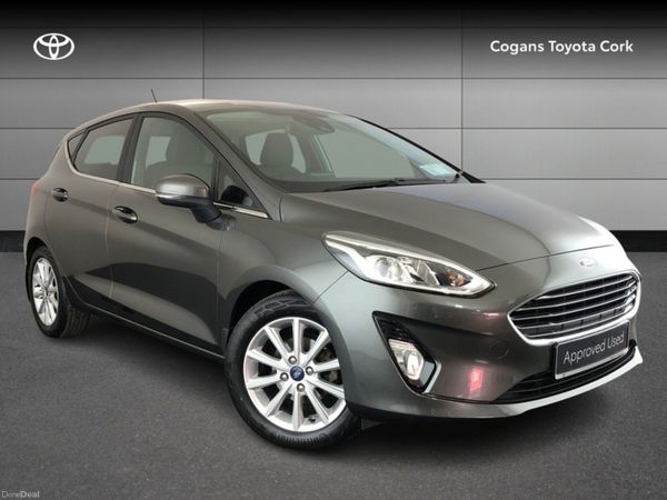 Ford Fiesta Hatchback, Petrol, 2021, Grey