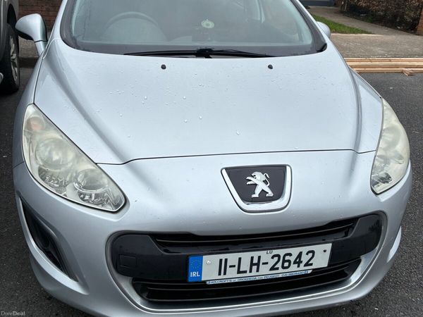 Peugeot 308 Hatchback, Diesel, 2011, Silver