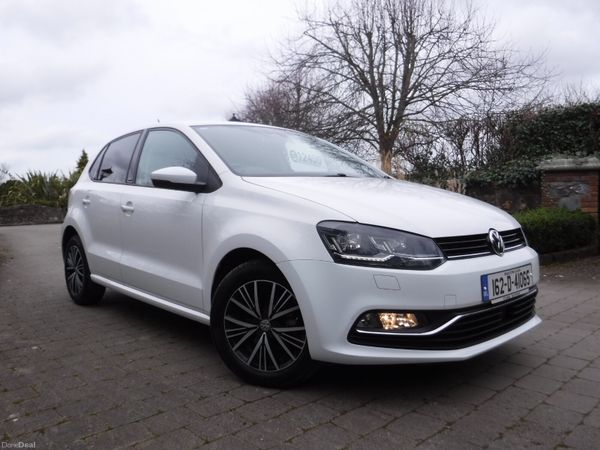 Volkswagen Polo Hatchback, Petrol, 2016, White