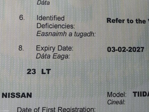 Nissan Tiida Saloon, Diesel, 2008, Red